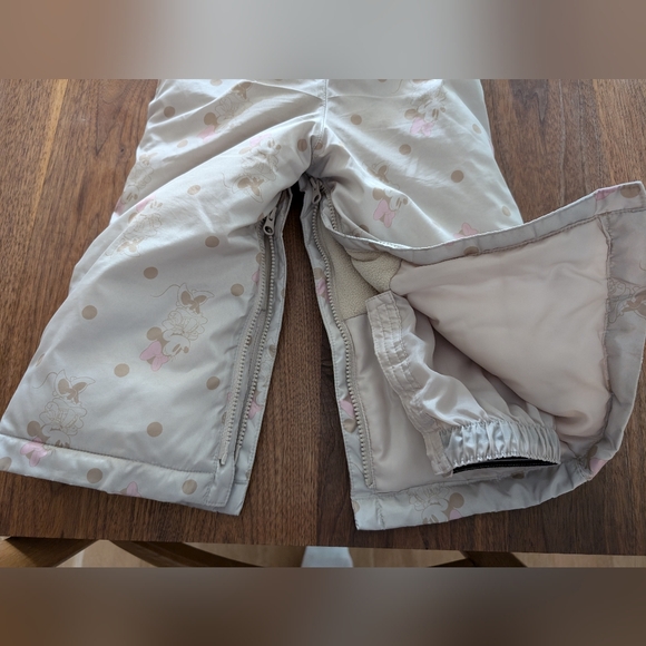 Disney x GAP kids snowsuit mini mouse sz 2T/2 years - Picture 8 of 10